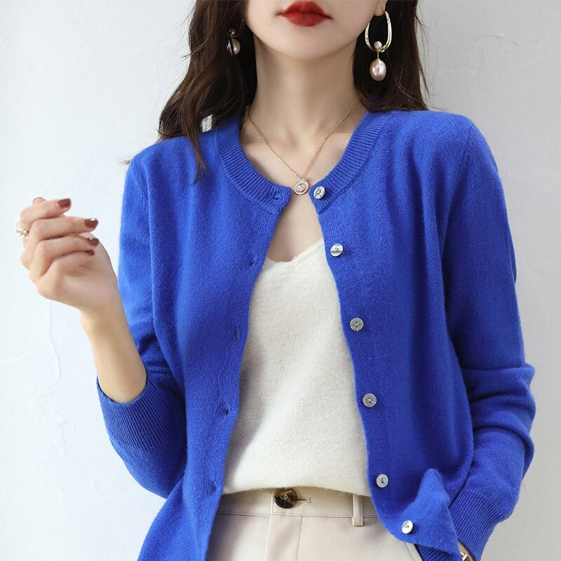 Magalena | Strickjacke für Frauen