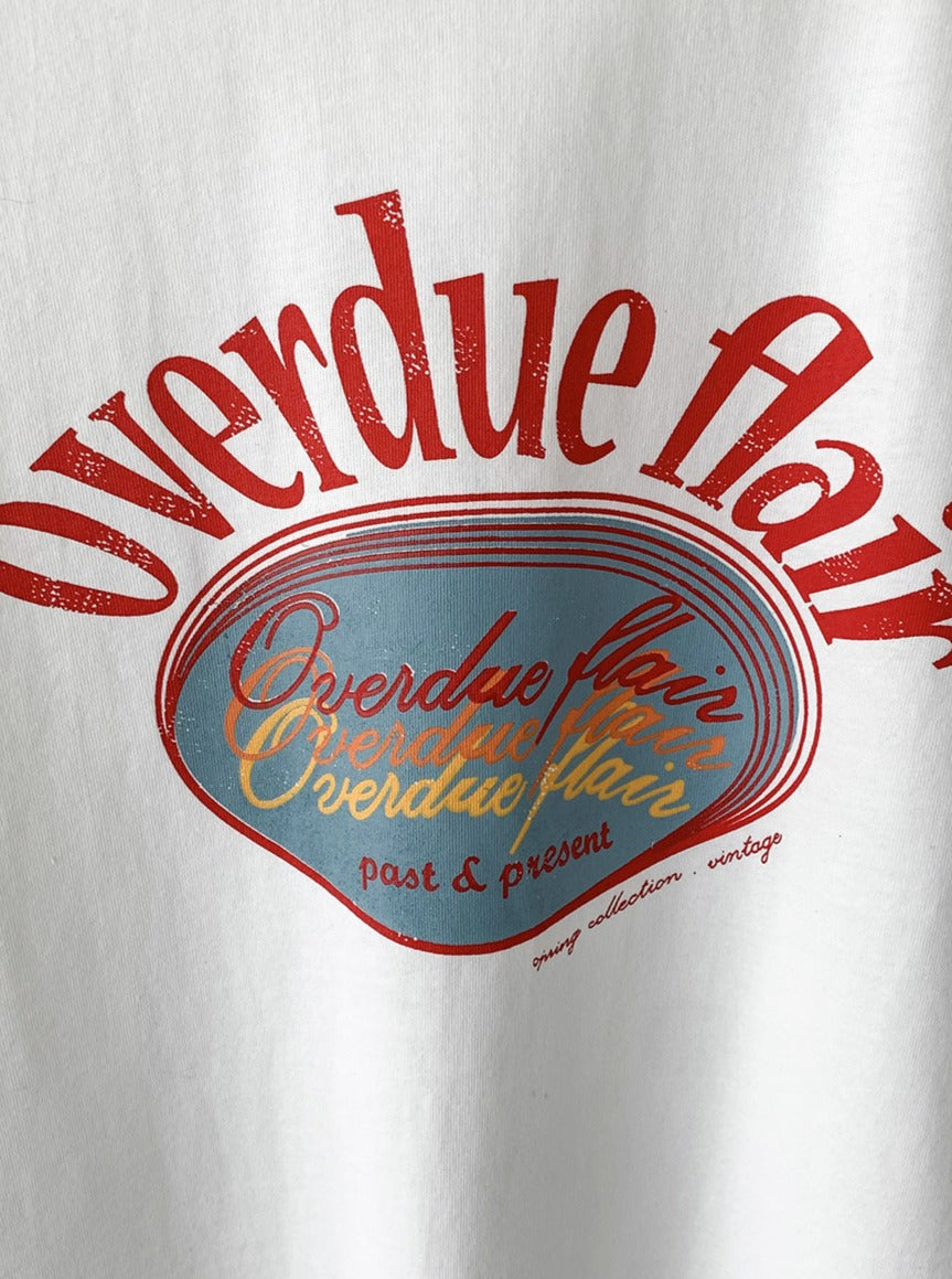 Lockeres T-Shirt mit kurzen Ärmeln und Buchstaben-Print