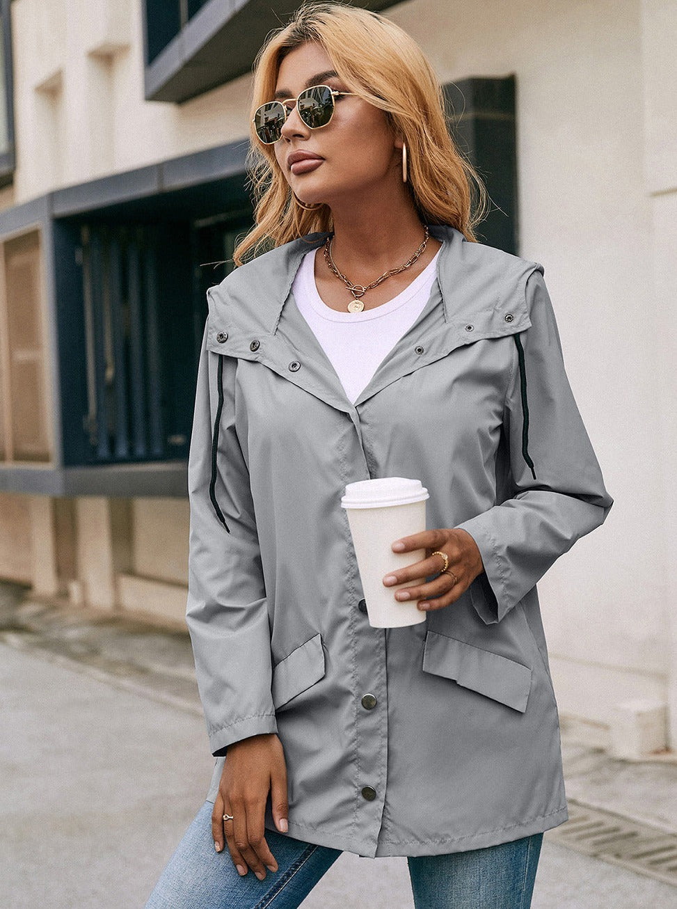 Lässige Button-Down-Kapuzenjacke