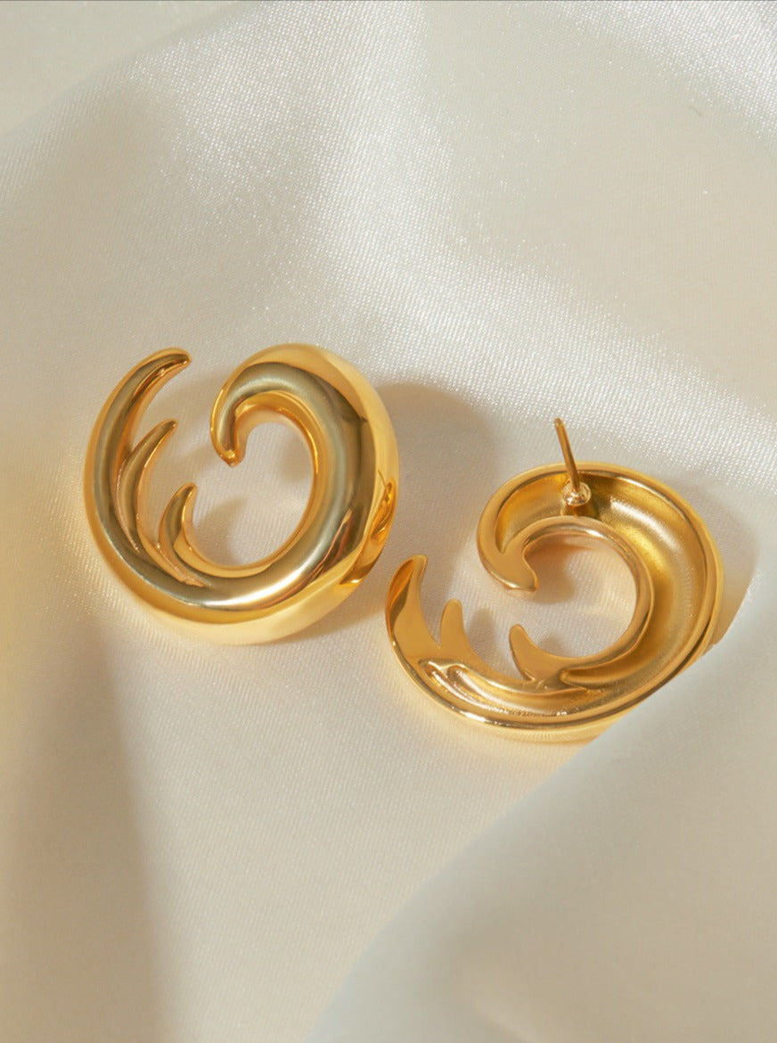 18 Karat vergoldete Wellenohrringe
