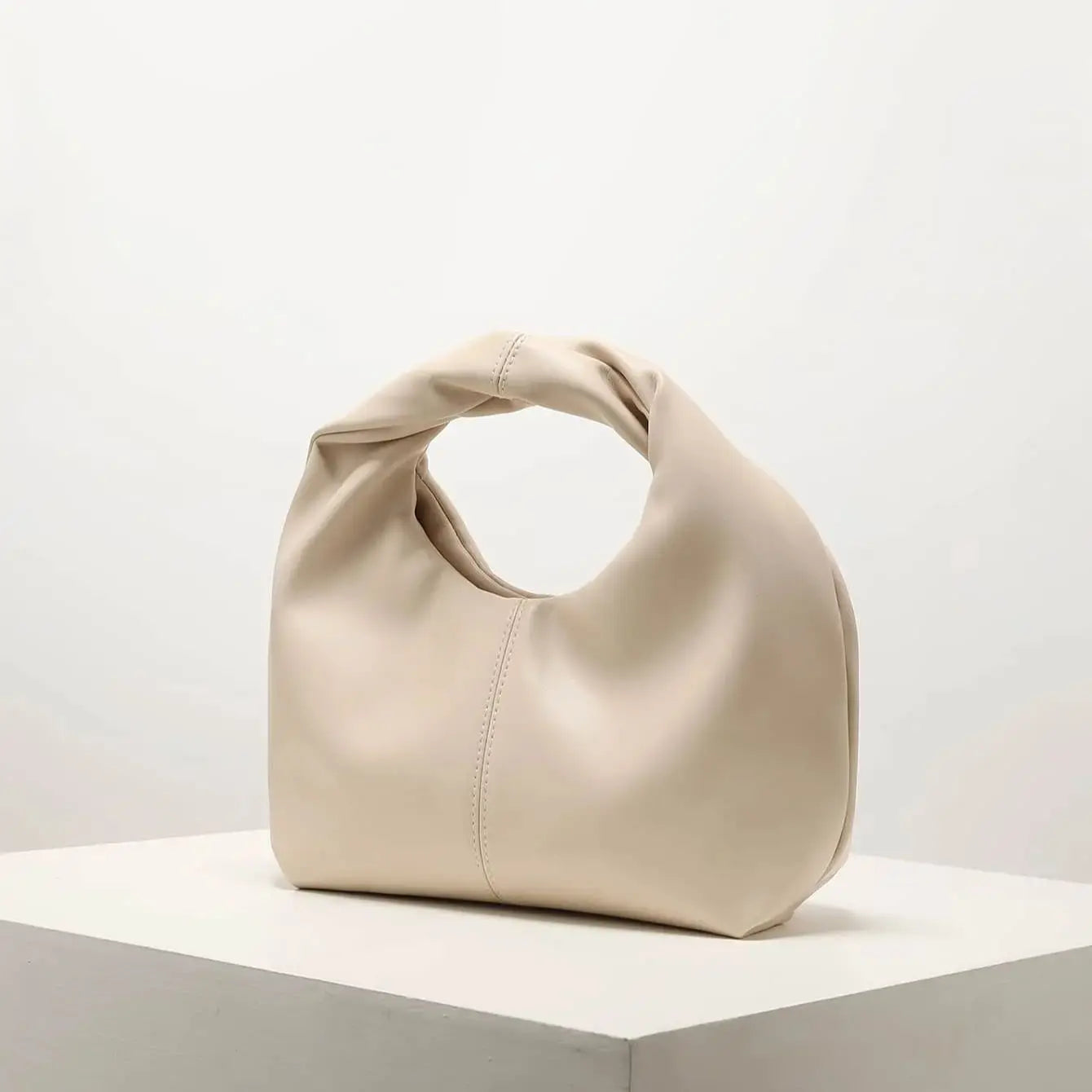 Luxuriöse quadratische Handtasche Für Frauen