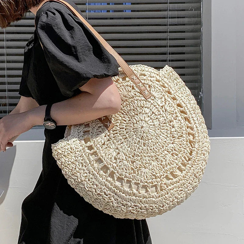 Handgefertigte elegante multifunktionale Strohhandtasche