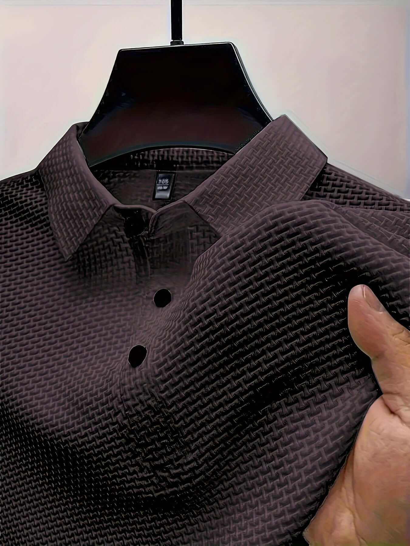 Sportliches Kurzarm-Shirt mit Knopfverschluss