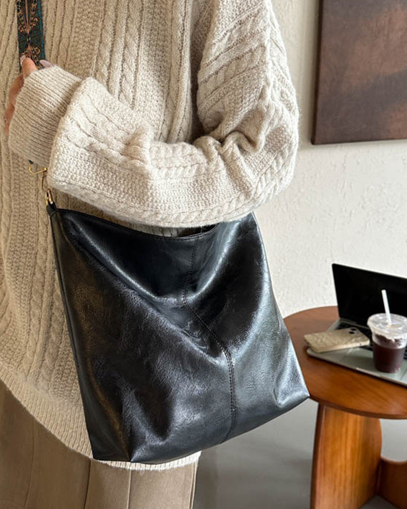 Mia - Beuteltasche mit großem Fassungsvermögen und Vintage-Schultergurt