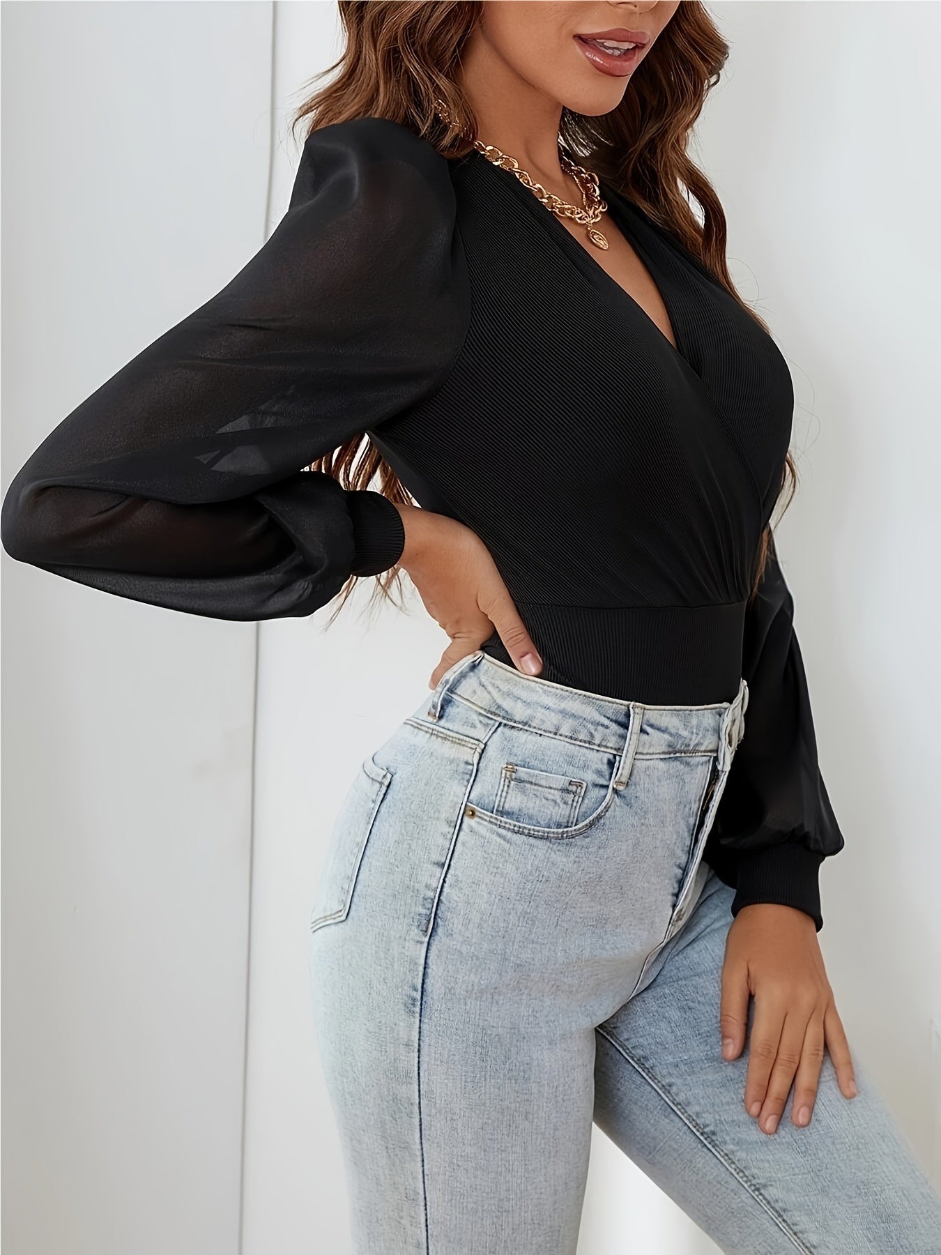 Weißer V-Ausschnitt Bodysuit - Luna
