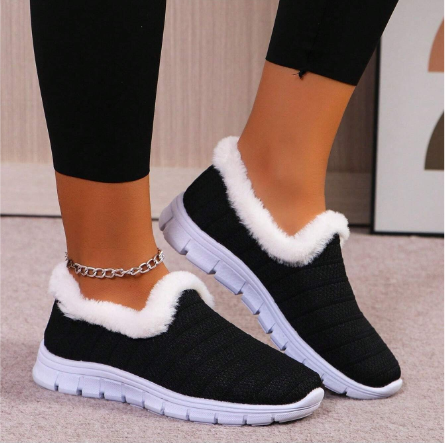 Manika | Flache Wollgestrickte Stiefel für Damen