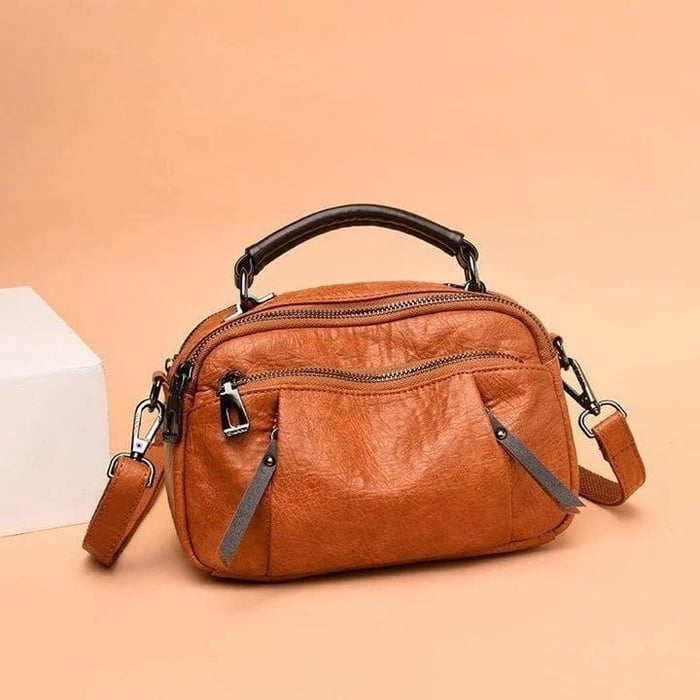 Handgefertigte Tasche aus Weichem Leder mit Mehreren Taschen