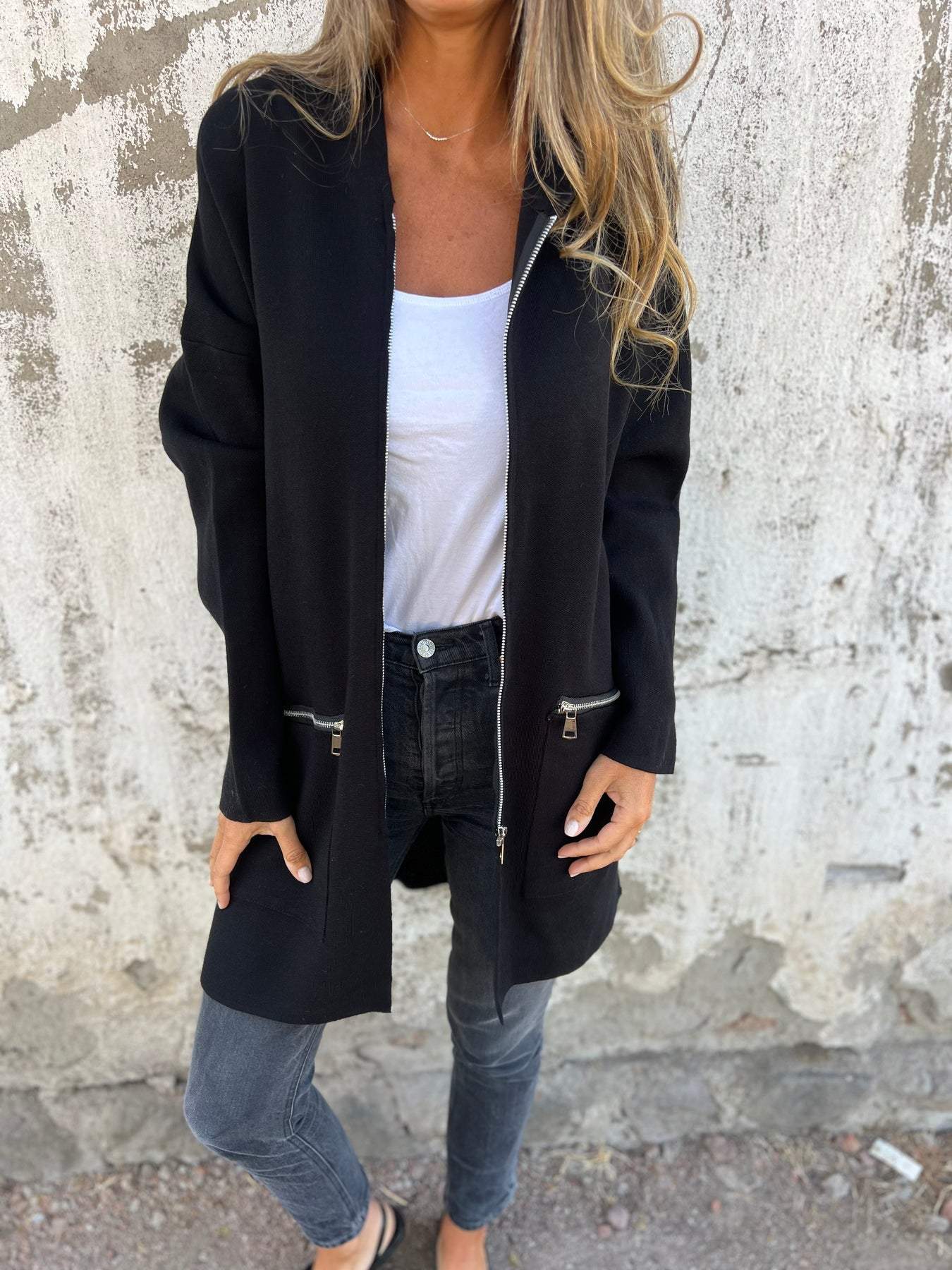 Stark™ | Gemütliche Kapuzenjacke mit Reißverschluss