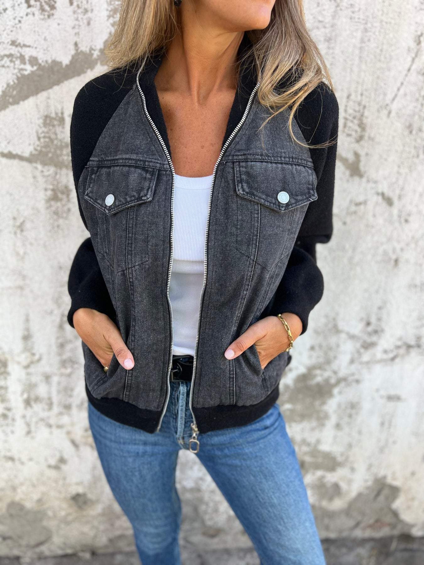 OLIVA™ - Moderne Jacke mit Jeans