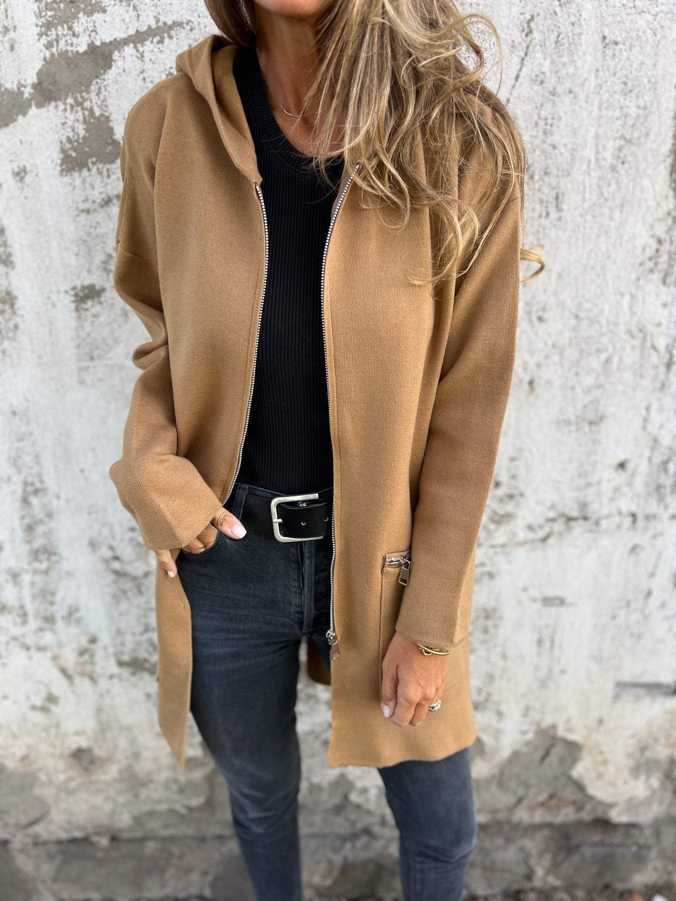 Stark™ | Gemütliche Kapuzenjacke mit Reißverschluss